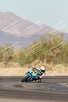 media/Nov-02-2025-CVMA (Sun) [[337aff29ab]]/Race 17-Amateur Supersport Middleweight/